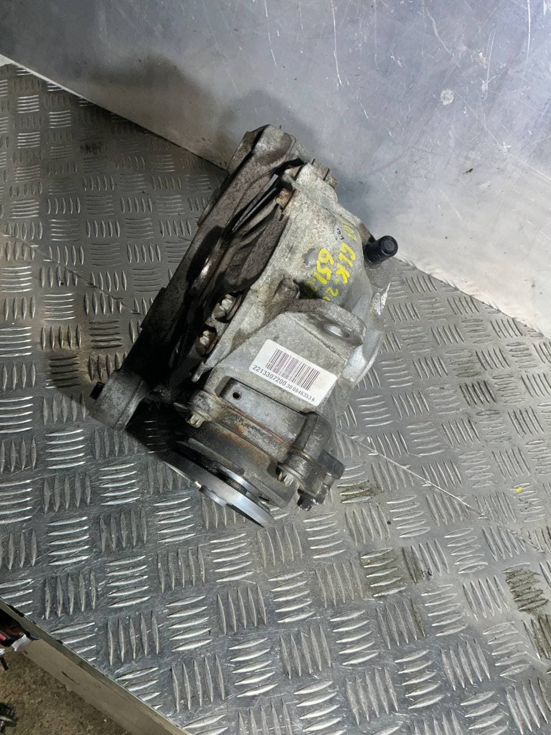 33210432995