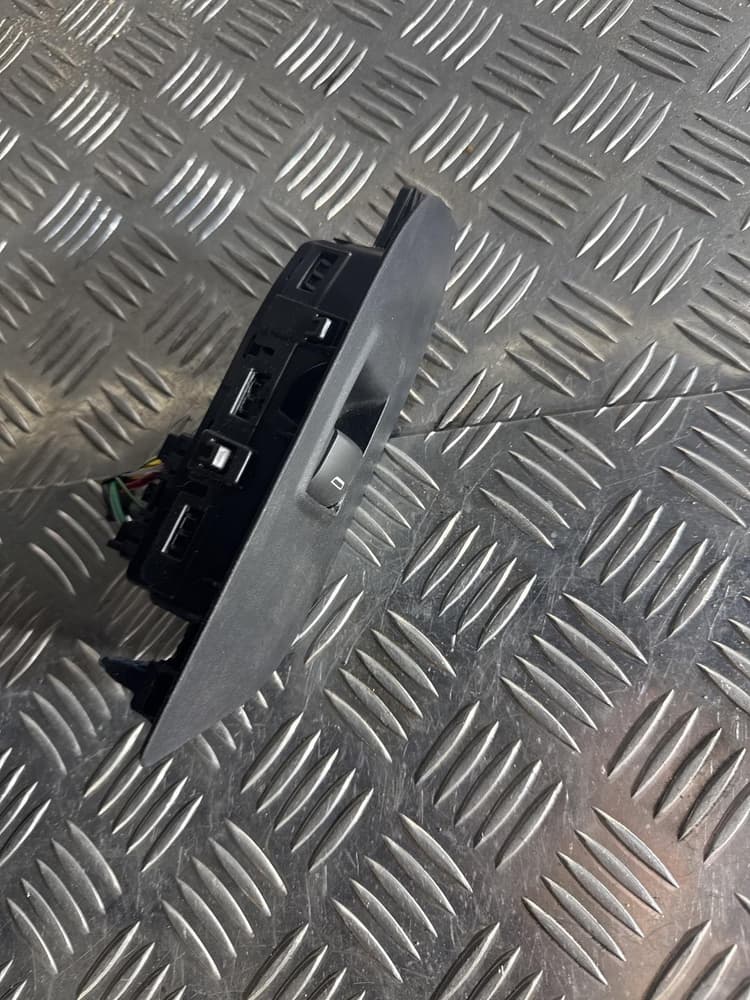 slide-0